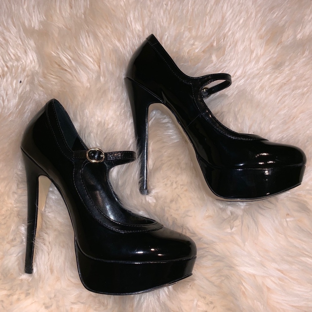 Black patent leather Bakers shoes, Size 7.5!